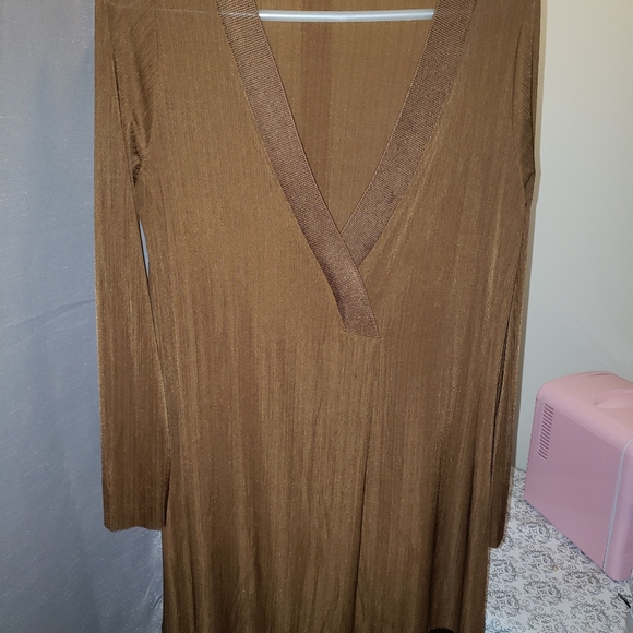 Brown tunic - Picture 3 of 3